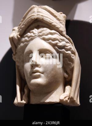 Ceres. Ier siècle-IIe siècle après JC. Marbre blanc. Musei Reali. Musée archéologique. Turin. Banque D'Images