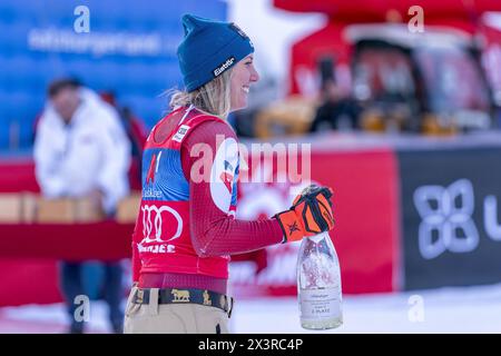 Zauchensee, Salzbourg. 14 janvier 2024. ZAUCHENSEE, SALZBOURG - 14 JANVIER : Cornelia Huetter d'Autriche lors de la Coupe du monde Audi FIS de ski alpin - Super G féminin Zauchensee le 14 janvier 2024 à Zauchensee, Salzbourg.240114 SEPA 12 010 - 20240114 PD30208 crédit : APA-PictureDesk/Alamy Live News Banque D'Images