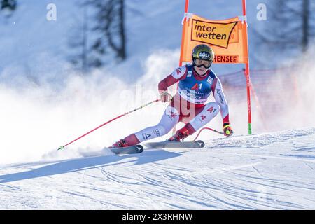 Zauchensee, Salzbourg. 14 janvier 2024. ZAUCHENSEE, SALZBOURG - 13 JANVIER : Christina Ager d'Autriche pendant la Coupe du monde Audi Audi FIS de ski alpin - descente féminine Zauchensee le 13 janvier 2024 à Zauchensee, Salzbourg.240113 SEPA 12 038 - 20240114 PD30290 crédit : APA-PictureDesk/Alamy Live News Banque D'Images