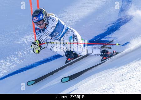 Zauchensee, Salzbourg. 14 janvier 2024. ZAUCHENSEE, SALZBOURG - 13 JANVIER : ester Ledecka de la République tchèque pendant la Coupe du monde Audi Audi FIS de ski alpin - descente féminine Zauchensee le 13 janvier 2024 à Zauchensee, Salzbourg.240113 SEPA 12 033 - 20240114 PD30295 crédit : APA-PictureDesk/Alamy Live News Banque D'Images