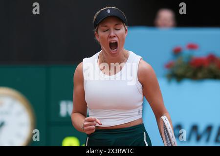 Madrid, Espagne. 28 avril 2024. Danielle Collins lors de la troisième manche du tournoi WTA Tour Madrid Open 2024 contre Jacqueline Cristian à Caja Magica à Madrid le 28 avril 2024 Espagne (photo par Oscar Gonzalez/Sipa USA) crédit : Sipa USA/Alamy Live News Banque D'Images