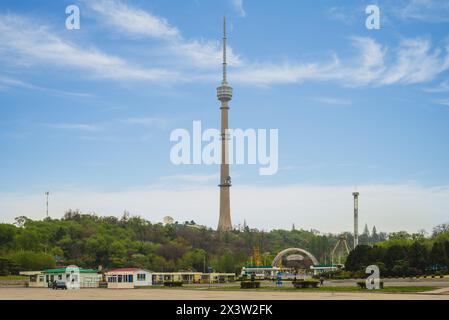 29 avril 2019 : Tour de télévision de Pyongyang, une tour de télévision en béton autoportante avec une terrasse d'observation et un restaurant panoramique construit en 1967 et situé à Banque D'Images