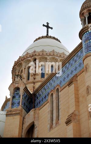 ALGÉRIE-RELIGION-CHRISTIANISME. Basilique notre Dame D'Afrique, Alger, Algérie Banque D'Images