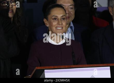 Claudia Sheinbaum Pardo, candidate à la présidence du Mexique, pour le Juntos Hagamos Historia, prend la parole après le débat présidentiel avant les élections présidentielles à Estudios. Le 28 avril 2024, Mexico, Mexique. (Photo José Luis Torales/ Eyepix Group/Sipa USA) Banque D'Images