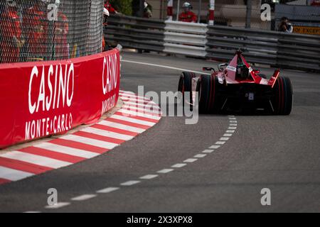 23 FENESTRAZ Sacha (fra), Nissan Formula E Team, Nissan e-4ORCE 04, action lors de l'ePrix de Monaco 2024, 6ème rendez-vous du Championnat du monde ABB FIA Formula E 2023-24, sur le circuit de Monaco du 25 au 27 avril 2024 à Monaco Banque D'Images