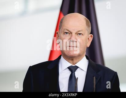 OLAF Scholz, Bundeskanzler, aufgenommen waehrend Pressekonferenz à Berlin, 29.04.2024. Berlin Deutschland *** Olaf Scholz, chancelier fédéral, enregistré lors d'une conférence de presse à Berlin, 29 04 2024 Berlin Allemagne Copyright : xJulianexSonntagxphotothek.dex Banque D'Images