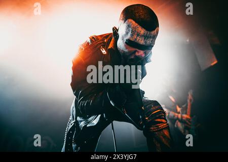 Copenhague, Danemark. 28 avril 2024. Le groupe de nu metal américain Vended donne un concert au Pumpehuset à Copenhague. Ici, le chanteur Griffin Taylor est vu en direct sur scène. (Crédit photo : Gonzales photo/Alamy Live News Banque D'Images