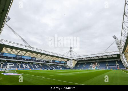 Preston, Royaume-Uni. 29 avril 2024. Vue au sol à l'intérieur du stade pendant le Preston North End FC v Leicester City FC SKY BET EFL Championship match à Deepdale, Preston, Angleterre, Royaume-Uni le 29 avril 2024 crédit : Every second Media/Alamy Live News Banque D'Images