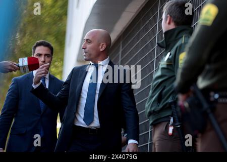 Madrid, Espagne ; 29.04.2024.- L'ancien président de la Fédération royale espagnole de football (RFEF) Luis Rubiales a témoigné devant le juge enquêtant sur ses allégations d'irrégularités à la tête du football espagnol. L’un des principaux points de l’interrogatoire est sa décision de vendre la Super Coupe d’Espagne à la dictature saoudienne, qui comprenait une commission de 24 millions pour le joueur du Barça Gerard Piqué. Photo : Juan Carlos Rojas Banque D'Images