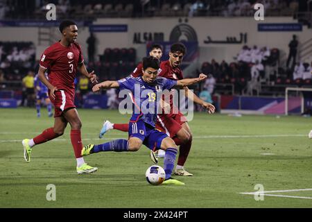 Doha, Qatar. 25 avril 2024. Mao Hosoya (JPN) Football/Football : Coupe d'Asie U23 de l'AFC Qatar 2024 quart de finale entre le Qatar et le Japon au stade Jassim Bin Hamad à Doha, Qatar . Crédit : Kenichi Arai/AFLO/Alamy Live News Banque D'Images