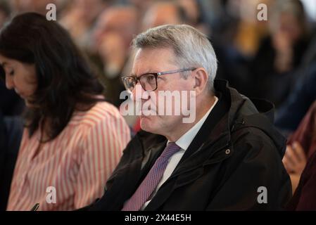 Torino, Italie. 30 avril 2024. Maurizio Landini durante la conferenza 'il G7 ascolti il lavoro e l'ambiente' a Torino, Italia - Martedì 30 aprile 2024 - Maurizio Landini lors de la conférence 'le G7 écoute le travail et l'environnement' Turin, Italie - mardi 30 avril 2024 (photo Matteo SECCI/LaPresse) crédit : LaPresse/Alamy Live News Banque D'Images