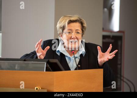 Torino, Italie. 30 avril 2024. Mariagrazia Midulla durante la conferenza 'il G7 ascolti il lavoro e l'ambiente' a Torino, Italia - Martedì 30 aprile 2024 Mariagrazia Midulla lors de la conférence 'le G7 écoute le travail et l'environnement' Turin, Italie - mardi 30 avril 2024 (photo Matteo SECCI/LaPresse) crédit : LaPresse/Alamy Live News Banque D'Images