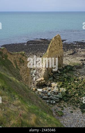 Cricqueville-en-Bessin, France - 23 avril 2024 : batterie allemande de la pointe du hoc à Cricqueville-en-Bessin pendant la seconde Guerre mondiale. Ils luttent contre US R Banque D'Images