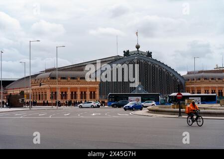 Madrid, Espagne. 11 février 2024 - Gare historique d'Atocha. Banque D'Images