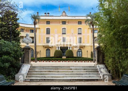 Königlicher Palast von Pedralbes à Barcelone, Espagne Barcelone Katalonien Spanien *** Palais Royal de Pedralbes à Barcelone, Espagne Barcelone Catalo Banque D'Images