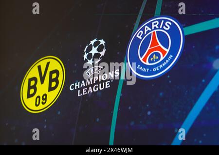 Brésil. 30 avril 2024. Dans cette illustration photo, les boucliers des équipes du Borussia Dortmund et du Paris Saint-Germain (PSG) jouant en demi-finale de l’UEFA Champions League ce mercredi 1er mai 2024, au signal Iduna Park, à Dortmund. (Crédit image : © Rafael Henrique/SOPA images via ZUMA Press Wire) USAGE ÉDITORIAL SEULEMENT! Non destiné à UN USAGE commercial ! Banque D'Images