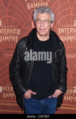 New York, NY, États-Unis. 30 avril 2024. Eric Bogosian à la AMCÕs première saison 2 d'Anne RiceÕs interview avec le Vampire 'Th^tre des vampires', événement de première immersive spécial le 30 avril 2024 à l'hôtel McKittrick de New York. Crédit : Mpi099/Media Punch/Alamy Live News Banque D'Images