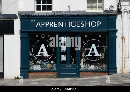 Maidenhead, Royaume-Uni. 26 avril 2024. L'Apprentice Shop à Maidenhead, Berkshire. Crédit : Maureen McLean/Alamy Banque D'Images