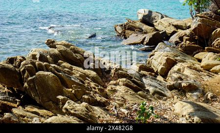 plage ao wai sur l'île de koh samet en thaïlande Banque D'Images