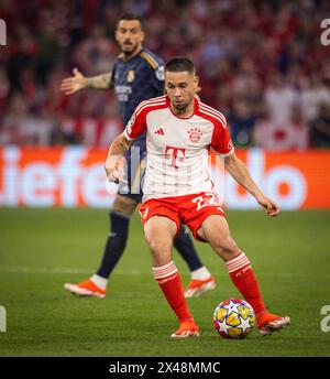 Munich, Allemagne. 30 avril 2024. Raphael Guerreiro (Muenchen) FC Bayern Munich - Real Madrid FC Bayern München - Real Madrid 30.04.2024 Copyright ( Banque D'Images