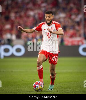 Munich, Allemagne. 30 avril 2024. Noussair Mazraoui (Muenchen) FC Bayern Munich - Real Madrid FC Bayern München - Real Madrid 30.04.2024 Copyright ( Banque D'Images