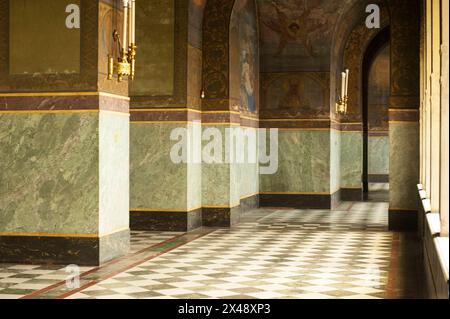 Cathédrale Alexander Nevski intérieur de la cathédrale Alexander Nevski centre ville Sofia, Bulgarie. Sofia Alexander Nevski plein Sofia Oblast Bulgarie Copyright : xGuidoxKoppesx Banque D'Images