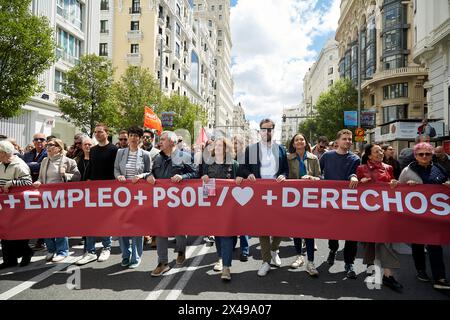 Madrid, Madrid, Espagne. 1er mai 2024. Manifestation à l’occasion de la fête du travail à Madrid avec la participation de plusieurs ministres, des syndicats CCOO (Comisiones Obreras) et UGT (UniÃ³n General de Trabajadores) et de milliers de personnes. Le manifeste de ce 1er mai a été ''pour le plein emploi : réduire le temps de travail, de meilleurs salaires''. TERESA RIBERA RODRIGUEZ. Troisième vice-président du gouvernement espagnol et ministre de la transition écologique et du défi démographique (crédit image : © Victoria Herranz/ZUMA Press Wire) USAGE ÉDITORIAL SEULEMENT! Non destiné à UN USAGE commercial ! Banque D'Images