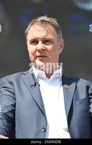 Vienne, Autriche. 01 mai 2024. Le président du parti fédéral Andreas Babler lors de la marche du 1er mai du SPÖ Vienna (Parti social-démocrate autrichien) sur la place de la mairie de Vienne Banque D'Images