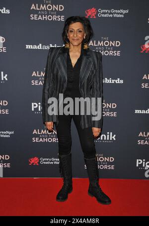 Meera Syal à l'avant-première du film britannique « The Almond and the Seahorse », vue West End, Leicester Square, le mardi 30 avril 2024 à Londres, Angleterre, Royaume-Uni. CAP/CAN ©CAN/Capital Pictures Banque D'Images