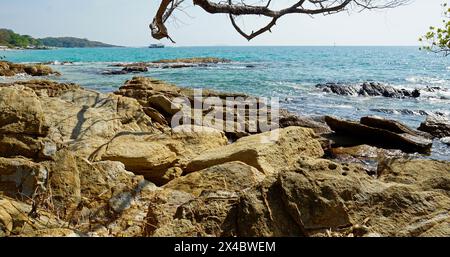 plage ao wai sur l'île de koh samet en thaïlande Banque D'Images