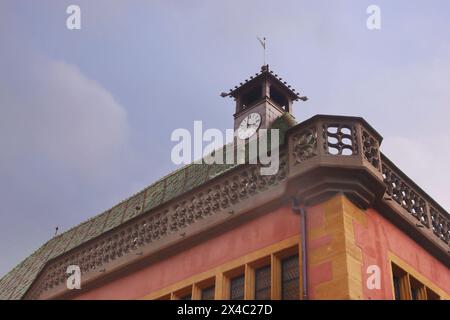 Ancienne maison sur mesure (ancienne douane ou Koïfhus) à Colmar, France Banque D'Images