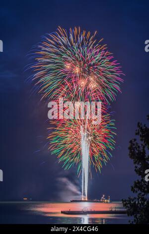 États-Unis, Ohio, Lakeside. Feu d'artifice du 4 juillet Banque D'Images