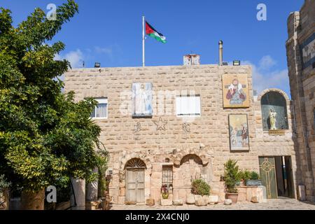 L'église Saint Jean Baptiste dans la ville historique de Madaba en Jordanie Banque D'Images