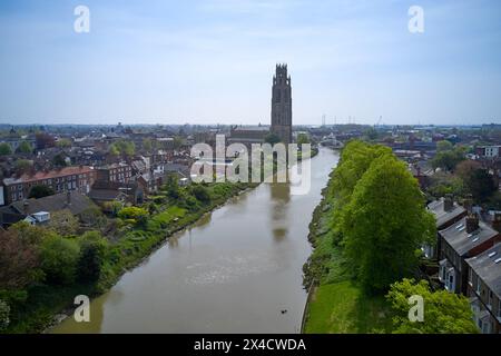 Boston est une ville marchande et un port intérieur dans l'arrondissement du même nom dans le comté de Lincolnshire, en Angleterre. St Botolph's Church est le p anglican Banque D'Images