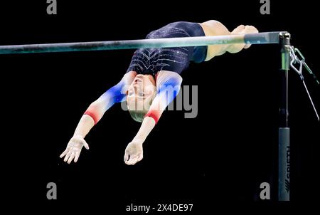 RIMINI - Lieke Wevers en action lors des qualifications aux Championnats d'Europe de gymnastique. ANP IRIS VAN DEN BROEK Banque D'Images