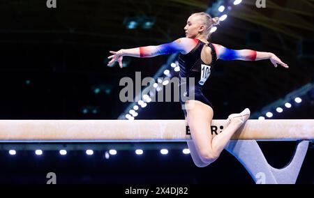 RIMINI - Lieke Wevers en action lors des qualifications aux Championnats d'Europe de gymnastique. ANP IRIS VAN DEN BROEK Banque D'Images