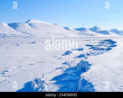 Paysage à Frozen Gronfjorden, île du Spitzberg. Région arctique, Scandinavie, Norvège, Svalbard Banque D'Images