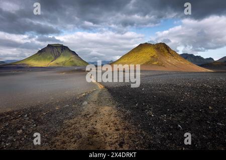 Europa Skandinavien Island Iceland SuÃurland Laugavegur : Der Wanderweg Laugavegur zwischen Landmannalaugar und Porsmörk im Gebiet Emstrur SH35 in der Banque D'Images