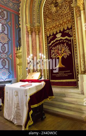 Roumanie, Bucarest, Temple choral. Synagogue. Intérieur du temple juif. Banque D'Images