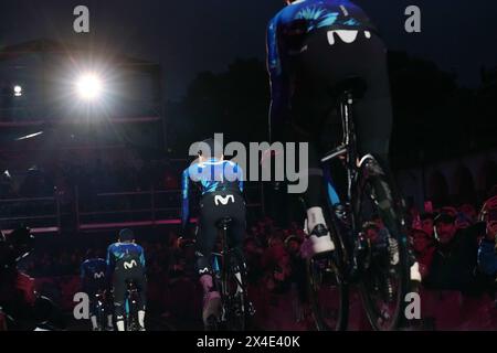 Torino, Italie. 02 mai 2024. La présentation de l'équipe avant la course cycliste Giro d'Italia à Turin. La course commence le samedi 4 mai, avec la première étape de plus de 140 km, de Venaria Reale à Turin, au nord-ouest de l'Italie - jeudi 2 mai 2024. Sport - cyclisme . (Photo de Gianmattia D'Alberto/LaPresse) crédit : LaPresse/Alamy Live News Banque D'Images
