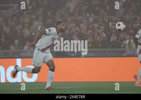 Roma, Lazio, ITALIE. 2 mai 2024. 02/05/2024 Rome, stade Olympique, match de football valable pour la demi-finale de l'Europa League 2023/24 entre AS Roma vs Bayer Leverkusen. Dans l'image : Jonathan Tah (crédit image : © Fabio Sasso/ZUMA Press Wire) USAGE ÉDITORIAL SEULEMENT! Non destiné à UN USAGE commercial ! Banque D'Images