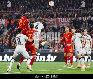 Roma, Lazio, ITALIE. 2 mai 2024. 02/05/2024 Rome, stade Olympique, match de football valable pour la demi-finale de l'Europa League 2023/24 entre AS Roma vs Bayer Leverkusen. Sur la photo : Romelu Lukaku (crédit image : © Fabio Sasso/ZUMA Press Wire) USAGE ÉDITORIAL SEULEMENT! Non destiné à UN USAGE commercial ! Banque D'Images