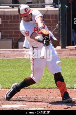 Baltimore, États-Unis. 02 mai 2024. BALTIMORE, MD - MAI 02 : James McCann (27), catcheur des Orioles de Baltimore, lors d'un match MLB entre les Orioles de Baltimore et les Yankees de New York, le 2 mai 2024, à Orioles Park à Camden Yards, à Baltimore, Maryland. (Photo de Tony Quinn/SipaUSA) crédit : Sipa USA/Alamy Live News Banque D'Images