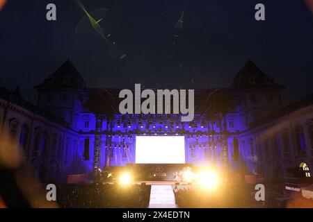 Torino, Italie. 02 mai 2024. La présentation de l'équipe avant la course cycliste Giro d'Italia à Turin. La course commence le samedi 4 mai, avec la première étape de plus de 140 km, de Venaria Reale à Turin, au nord-ouest de l'Italie - jeudi 2 mai 2024. Sport - cyclisme . (Photo de Fabio Ferrari/LaPresse) crédit : LaPresse/Alamy Live News Banque D'Images