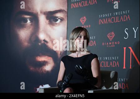 Mexico, Mexique. 02 mai 2024. L'actrice Sydney Sweeney assiste à la conférence de presse ''Immaculée'' à l'hôtel four Seasons de Mexico, Mexique, le 2 mai 2024. (Photo de Carlos Tischler/Eyepix Group) crédit : NurPhoto SRL/Alamy Live News Banque D'Images