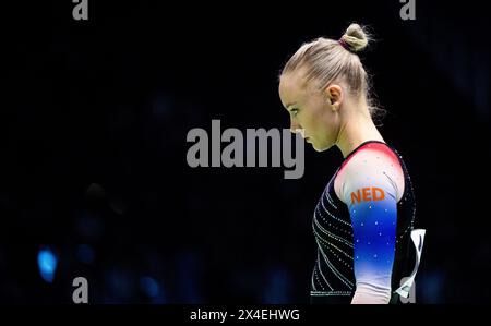 RIMINI - Lieke Wevers en action lors des qualifications aux Championnats d'Europe de gymnastique. ANP IRIS VAN DEN BROEK Banque D'Images