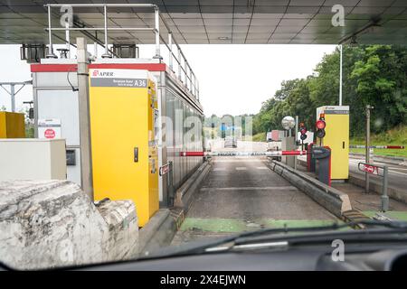 Besançon, France - 3 juillet 2021 : péage autoroutier commun en France (Gare de peage) Banque D'Images