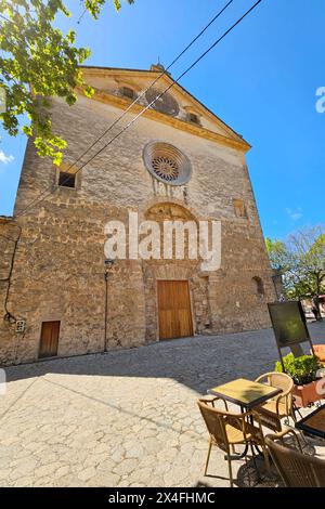 Valldemossa Themenfoto : Urlaub, Spanien, Mittelmeer, Balearen, Mallorca, Valldemossa, 02.05.2024 Valldemossa ist bekannt fuer das Frederic Chopin & George Sand Museum Themenfoto : Urlaub, Spanien, Mittelmeer, Balearen, Mallorca, Valldemossa, 02.05.2024 *** Valldemossa thème vacances photo, Espagne, Méditerranée, Îles Baléares, Majorque, Valldemossa, 02 05 2024 Valldemossa est célèbre pour ses vacances photo à thème Musée Frédéric Chopin George Sand, Espagne, Méditerranée, Îles Baléares, Majorque, Valldemossa, 02 05 2024 Copyright : xAugstx/xEibner-Pressefotox EP jat Banque D'Images