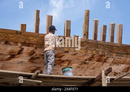 Usine traditionnelle de construction navale de dhow, sur, Ash Sharqiyah, Oman Banque D'Images