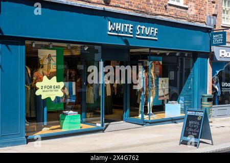 White Stuff Clothing Shop, Henley-on-Thames, Oxfordshire, Angleterre, Royaume-Uni, GB. Banque D'Images